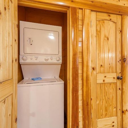 Black Bear Ridge Resort: Valhalla Manor By Dc Sevierville Bagian luar foto