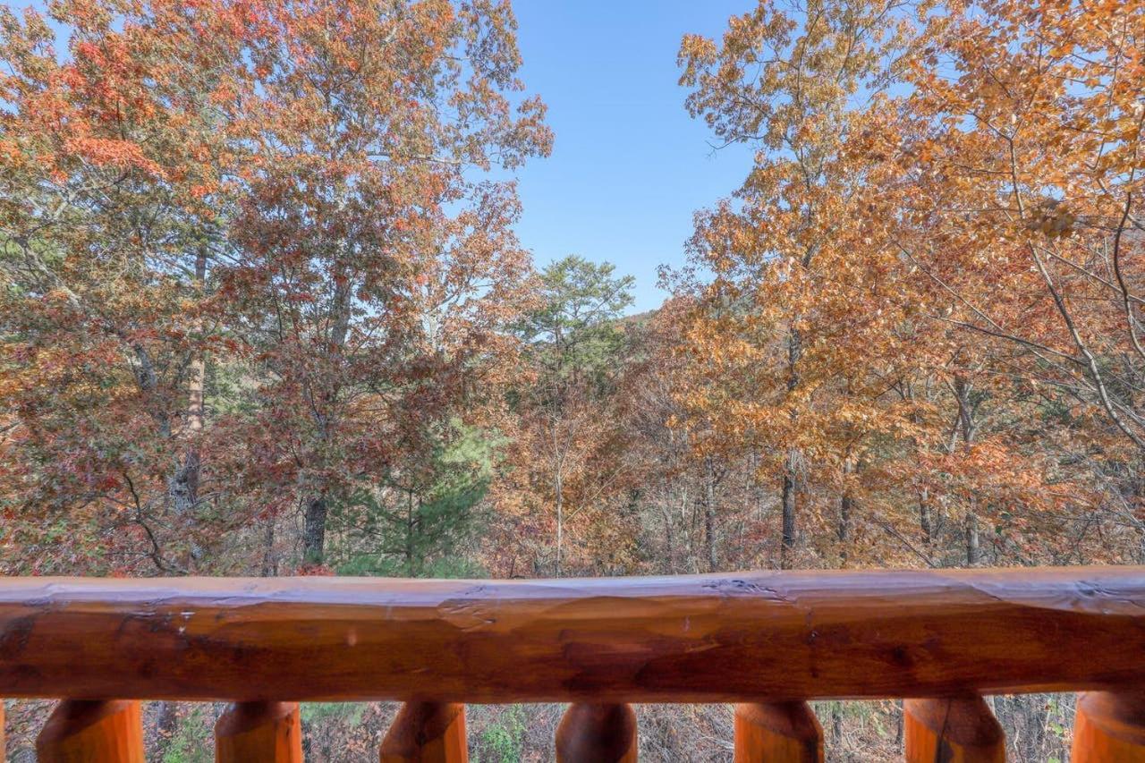 Black Bear Ridge Resort: Valhalla Manor By Dc Sevierville Bagian luar foto